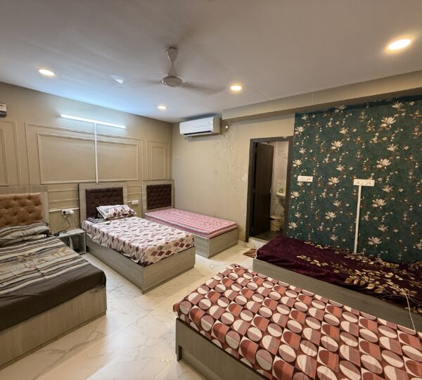 Swastik Luxury PG
