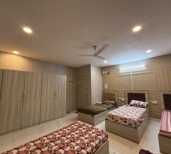 Swastik Luxury PG